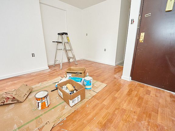 5th image of 38 E Broadway APT 8