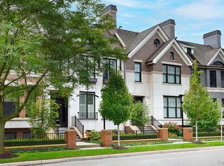 635 Brown St, Birmingham, MI 48009