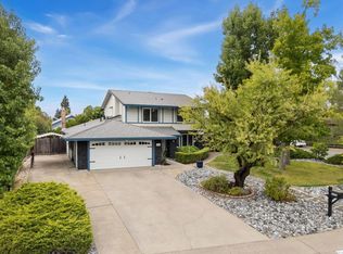 8246 Garry Oak Dr, Citrus Heights, CA 95610