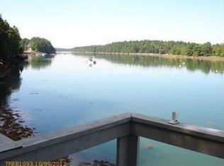 396 Mountain Rd, Harpswell, ME 04079