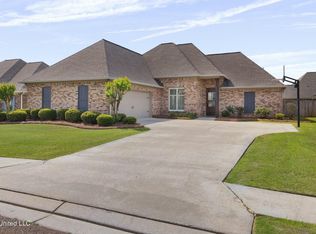 109 Kempen Ln, Madison, MS 39110