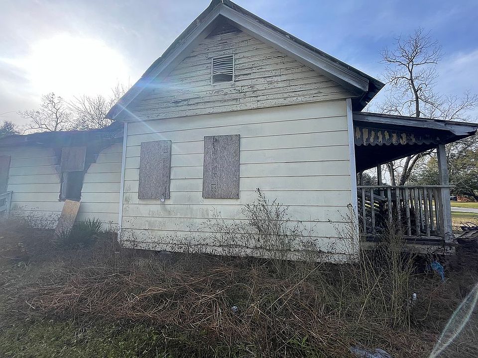 2nd image of 614 Highland Ave