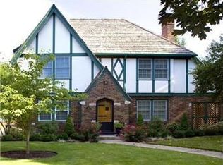 410 W 70th St, Kansas City, MO 64113