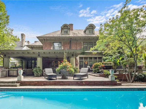 3635 Belleview Ave, Kansas City, MO 64111