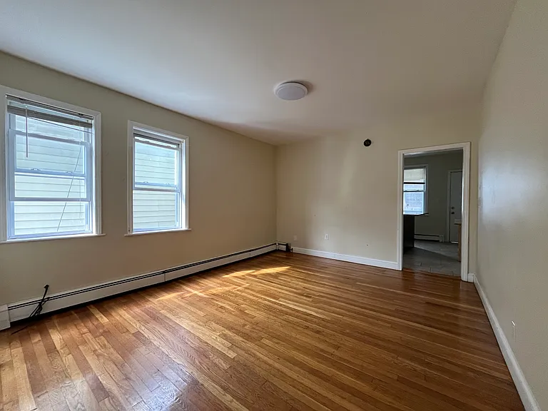 2 Wyman Pl #2 — Photo 1