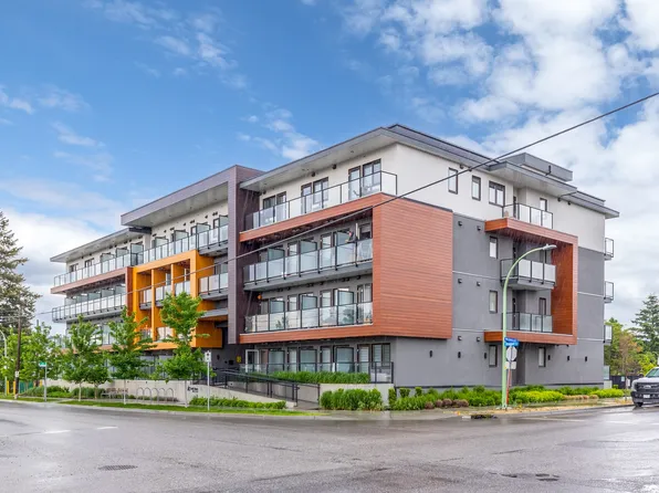 345 Dougall Rd N #Penthouse 9, Kelowna, BC V1X 0A8