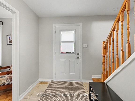 2nd image of 9 Owlshead Rd