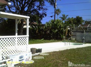 109 1st St, Belleair Beach, FL 33786