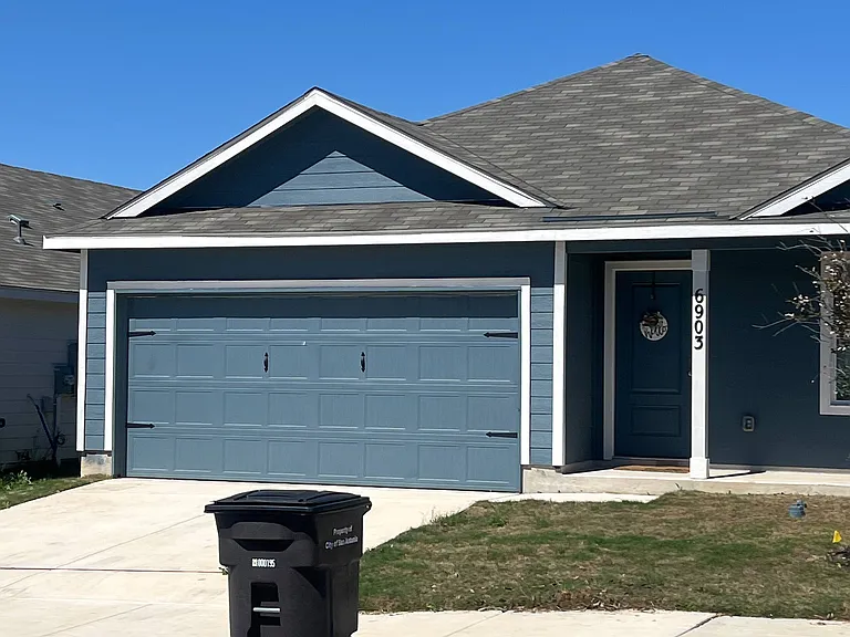 6903 Solar Rdg — Photo 14