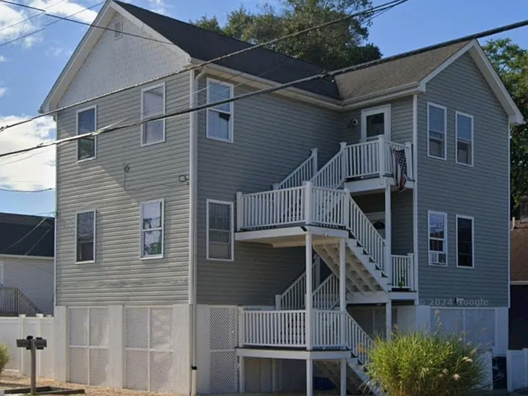 66 Center Ave #1 — Photo 1