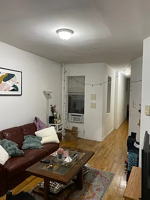 Rented by Bond New York | media 31