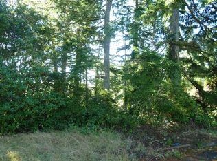 Laurel St, Florence, OR 97439