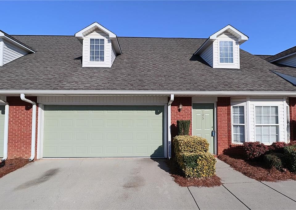1st image of 105 Mill Stone Dr