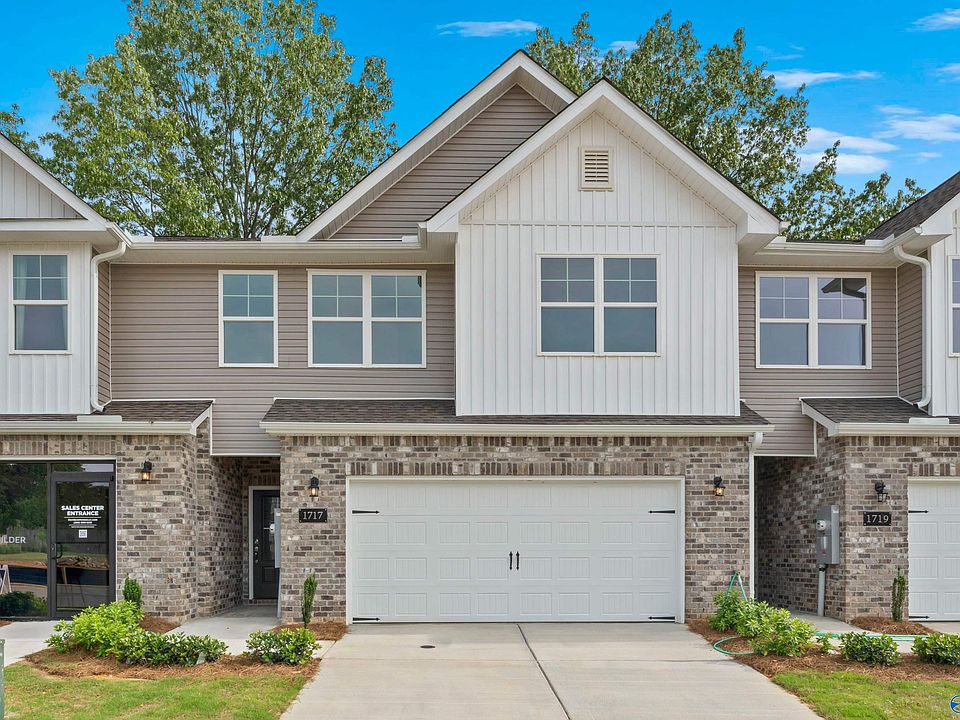 1st image of 1717 Stampede Cir
