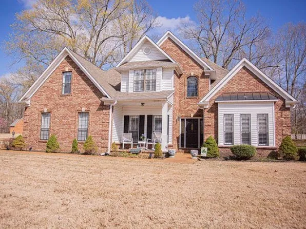 564 Mockingbird Dr, Brighton, TN 38011