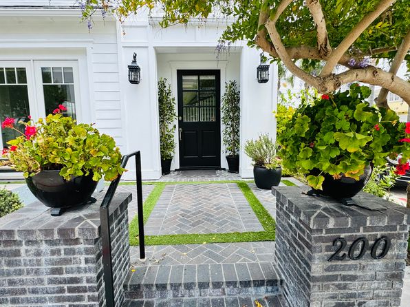 200 Sapphire Ave