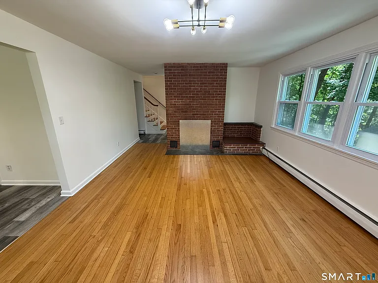 19 Old Town Rd — Photo 15