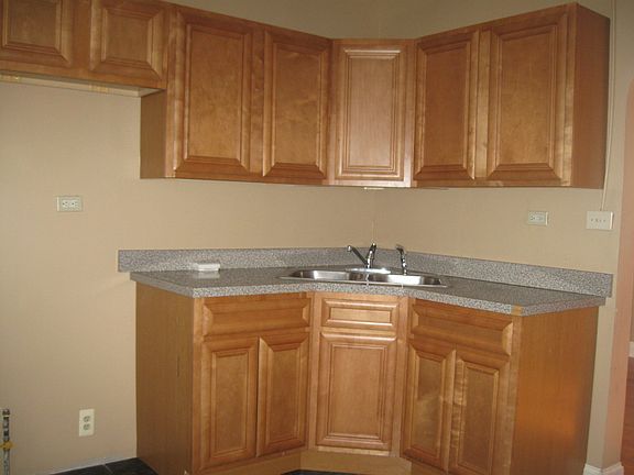 2nd image of 620 24th Ave