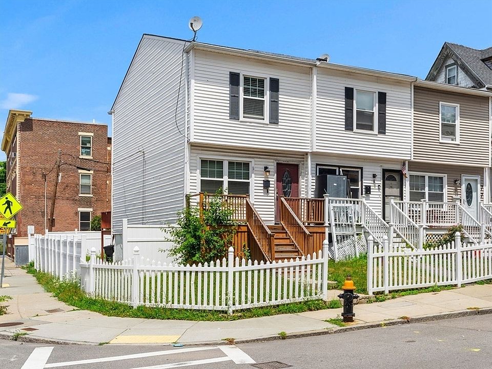 1st image of 81 Wayland St
