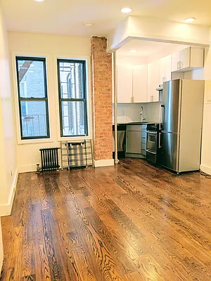 Rented by Lofts and Flats LLC | media 6