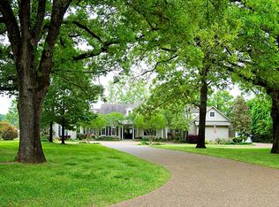 2401 Rose Point, Athens, TX 75752