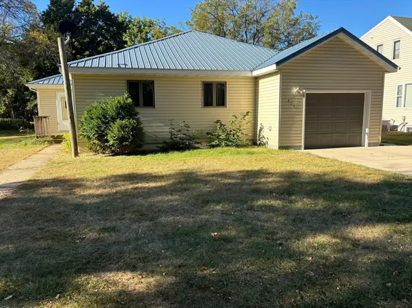 405 E 4th St, Minneota, MN 56264