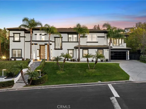 5110 E Copa De Oro Dr, Anaheim, CA 92807