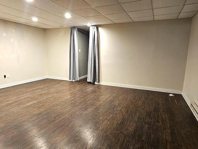 401 Bismark Way — Photo 19