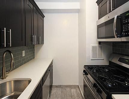 1st image of 13959 35th Ave #4E