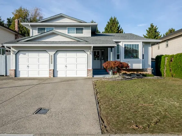 32145 Clinton Ave, Abbotsford, BC V2T 5B5