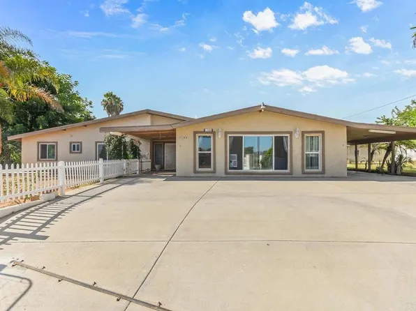 1588 Hillsdale Rd, El Cajon, CA 92019