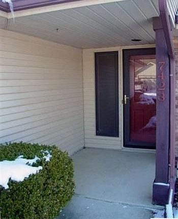 3rd image of 7423 Bent Willow Dr