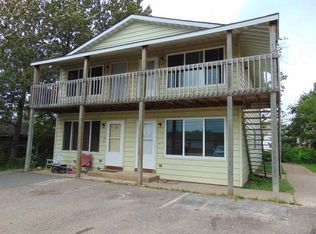 1064 W Ridge St, Marquette, MI 49855