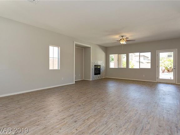 4th image of 6026 Valley Flower St