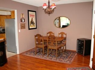 1556 Riverside Dr #5, Glendale, CA 91201