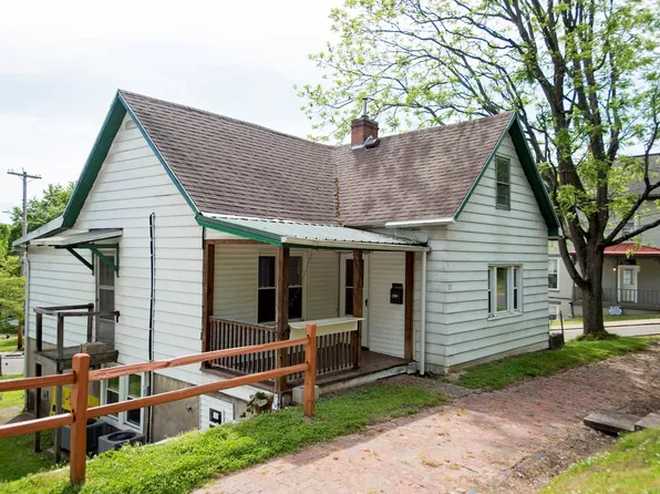 171 W Washington St, Athens, OH 45701