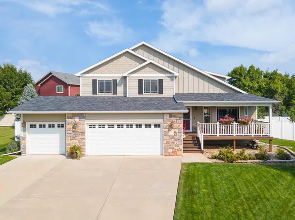6804 PORTHCAWL CT, Rapid City, SD 57702