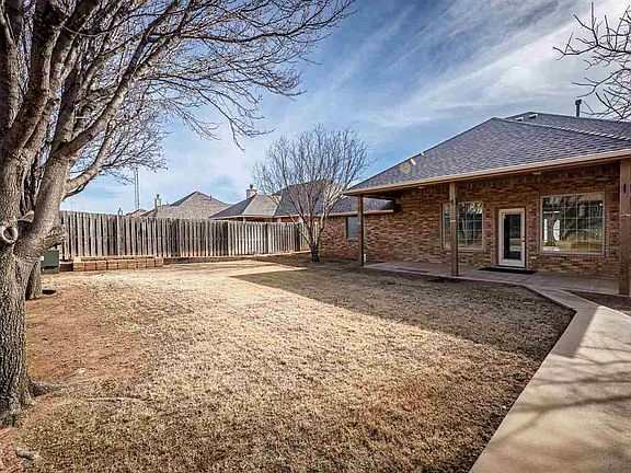 5th image of 6813 SW Coralwood Dr