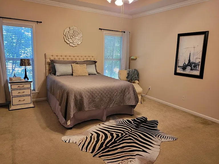 325 Mountain Ridge Rd — Photo 5