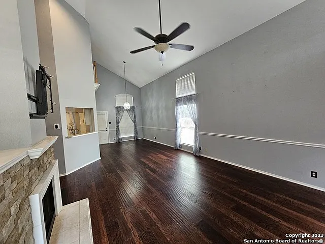 7315 Tall Cedar — Photo 3