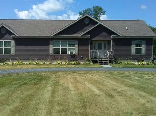 85 Wayne Hunter Rd, Waddington, NY 13694