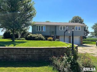 80 Bay Shore Dr, Lacon, IL 61540