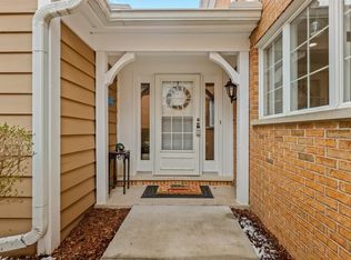 1443 Shire Cir, Palatine, IL 60067