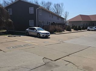 3367 Hillandale Rd #&-2931, Davenport, IA 52806