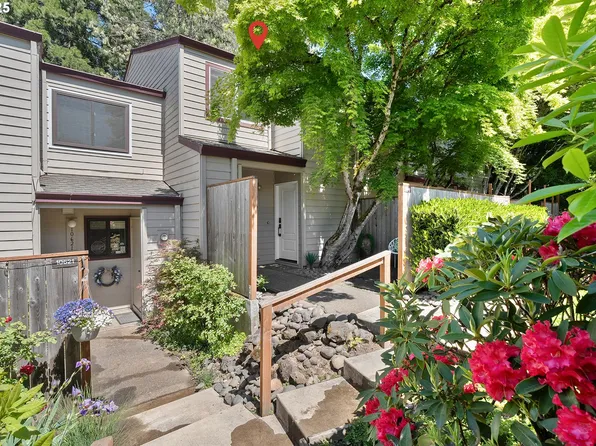 10619 SW Canterbury Ln, Tigard, OR 97224