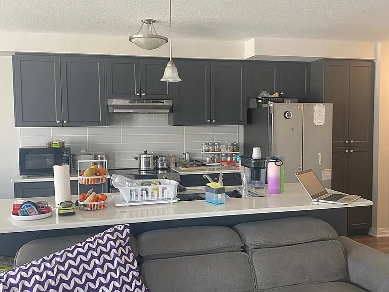 80 Progress Cres — Photo 4