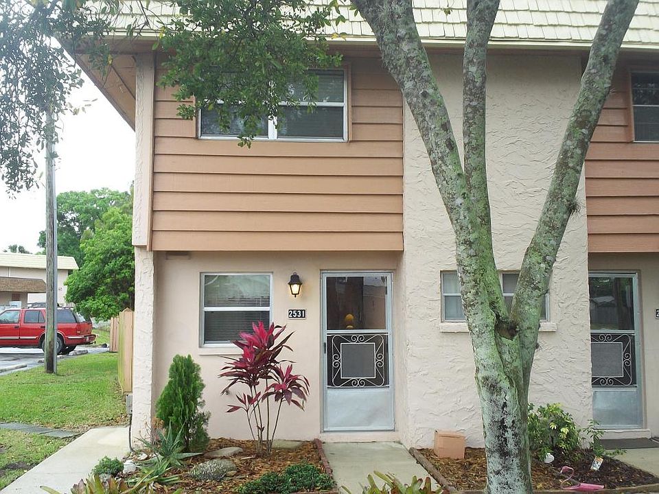 1st image of 2531 Country Club Dr #128