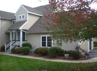 25 Edward Cir, Bedford, NH 03110