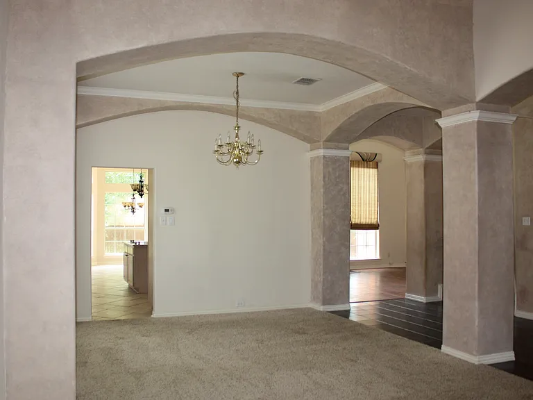 317 Sycamore Dr — Photo 30