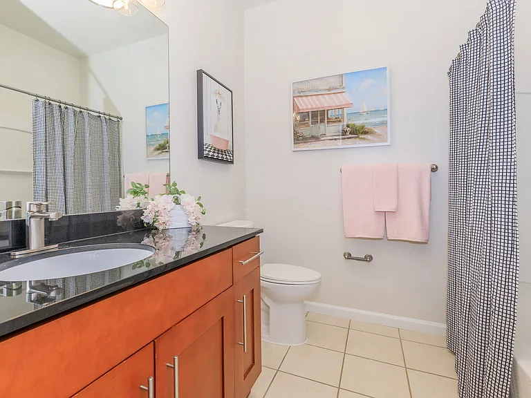 Knoll Crest Apartments — Photo 51